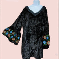 Crushed velvet look top with embroidery - beautiful! small/med