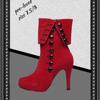 Make a statement boots! adorable - size 8