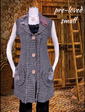 Unique long sweater vest - absolutely beautiful - sm (b)