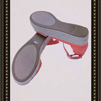 Bamboo brand platform sandal - beautiful color -size 10 (b)