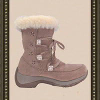 ULU snow boots -  classy and comfy- size 7(b)